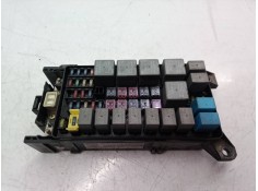 Recambio de caja reles / fusibles para kia carnival ii 2.9 crdi lx referencia OEM IAM 0K53H66760 0K53H66760 0K53H66760