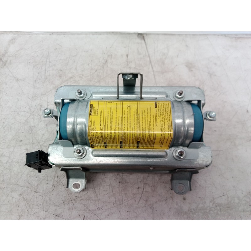 Recambio de airbag delantero derecho para toyota corolla (e12) 1.4 d-4d luna compact referencia OEM IAM 7396012060 7396012060 73