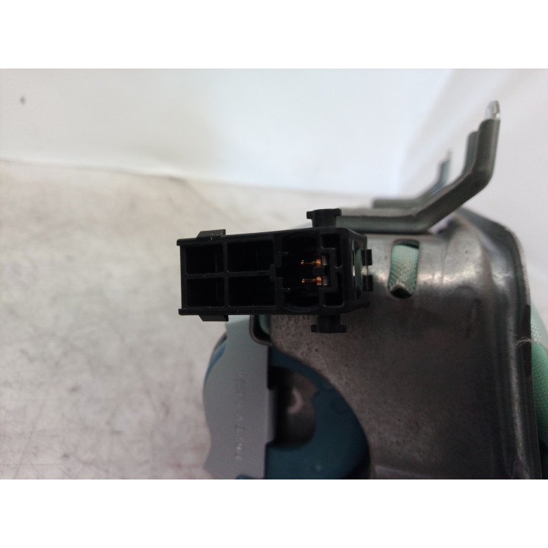 Recambio de airbag delantero derecho para toyota corolla (e12) 1.4 d-4d luna compact referencia OEM IAM 7396012060 7396012060 73