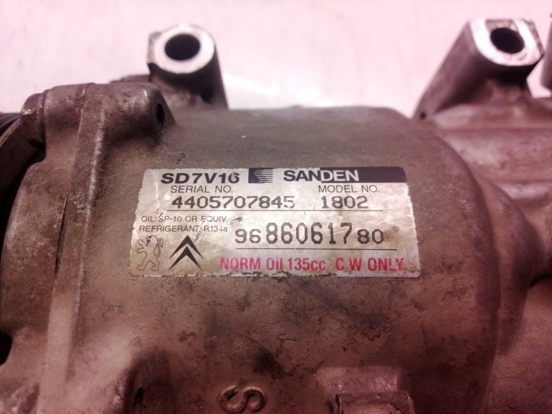 Recambio de compresor aire acondicionado para peugeot partner (s2) combiespace referencia OEM IAM 9686061780 9686061780 96860617