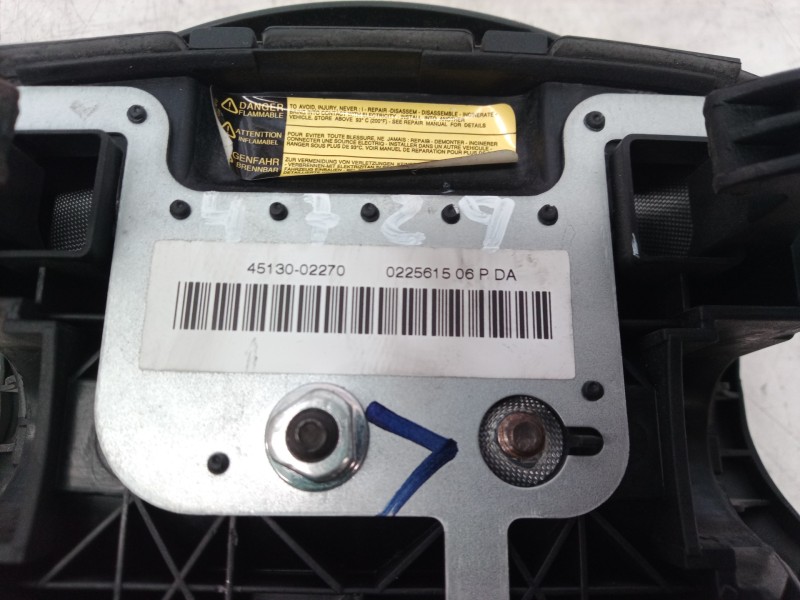 Recambio de airbag volante para toyota corolla (e12) 1.4 d-4d luna compact referencia OEM IAM 4513002270 4513002270 4513002270