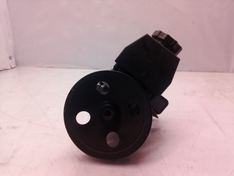 Recambio de bomba direccion para mercedes-benz clase c (w203) berlina 200 compressor (203.045) referencia OEM IAM 7692900513 769