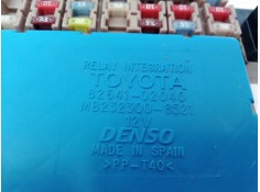 Recambio de caja reles / fusibles para toyota corolla (e12) 1.4 d-4d luna compact referencia OEM IAM 8264102040 8264102040 82641 2