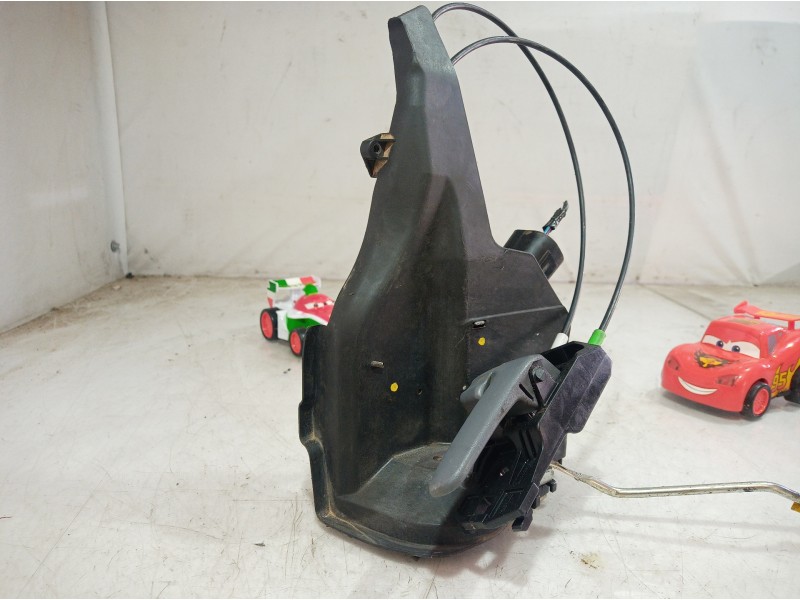 Recambio de cerradura puerta trasera derecha para toyota rav 4 (a2) 2.0 luna 4x4 referencia OEM IAM   