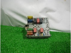 Recambio de caja reles / fusibles para fiat punto berlina (188) 1.2 8v referencia OEM IAM 46778440 46778440 46778440