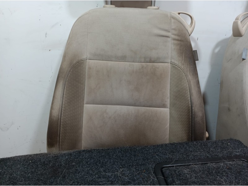 Recambio de juego asientos completo para volkswagen golf vi (5k1) advance referencia OEM IAM 3PUERTAS 3 PUERTAS 3 PUERTAS