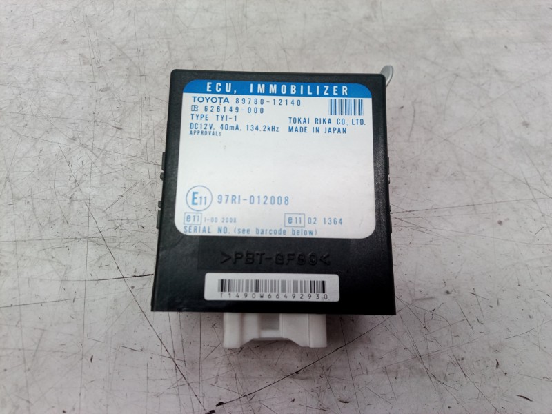 Recambio de centralita inmovilizador para toyota corolla (e12) 1.4 d-4d luna compact referencia OEM IAM 97RI012008 97RI012008 97
