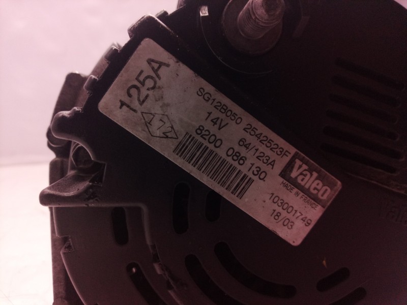 Recambio de alternador para nissan primastar (x83) avantour 8 asientos, batalla corta 2,75t referencia OEM IAM 8200086130 820008