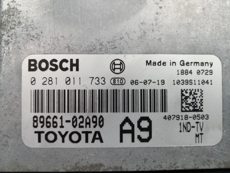 Recambio de centralita motor uce para toyota corolla (e12) 1.4 d-4d luna compact referencia OEM IAM 8966102A90 8966102A90 028101