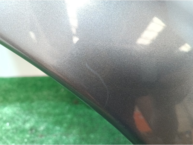 Recambio de aleta delantera derecha para chrysler voyager (gs) 2.5 td family referencia OEM IAM   