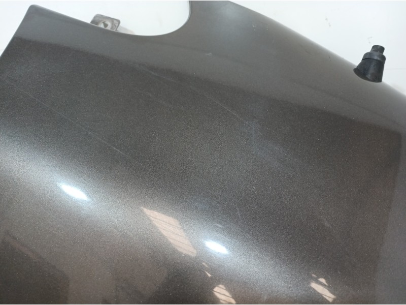 Recambio de aleta delantera derecha para chrysler voyager (gs) 2.5 td family referencia OEM IAM   