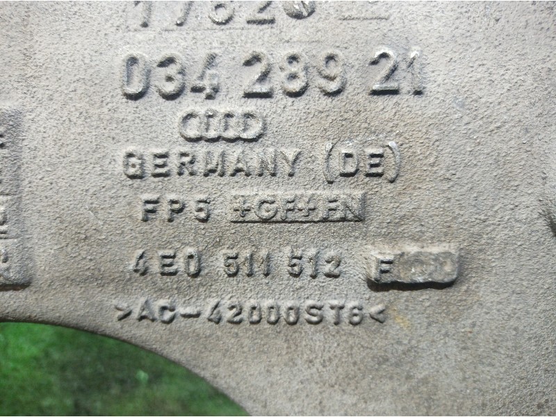 Recambio de brazo suspension inferior trasero derecho para audi a8 (4e2) referencia OEM IAM 4E0511612 4E0511612 03428921