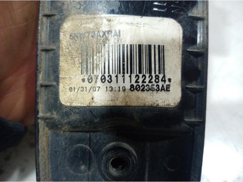 Recambio de maneta exterior delantera derecha para chrysler jeep gr.cherokee (wh) referencia OEM IAM 802353 802353 802353