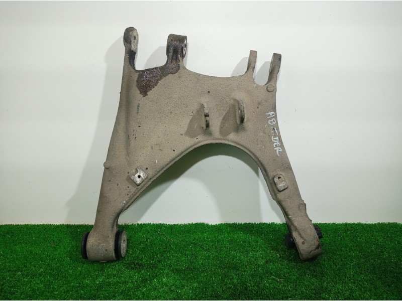 Recambio de brazo suspension inferior trasero derecho para audi a8 (4e2) referencia OEM IAM 4E0511612 4E0511612 03428921