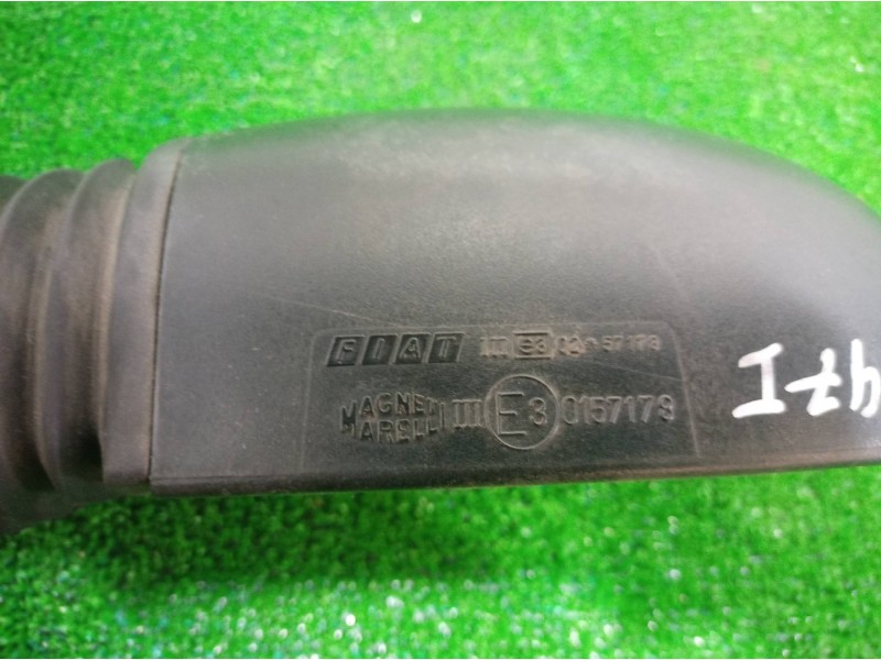 Recambio de retrovisor izquierdo para fiat punto berlina (188) 1.2 8v referencia OEM IAM 0157178 0157178 0157178