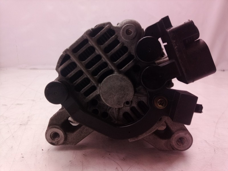 Recambio de alternador para peugeot 406 coupe (s1/s2) 2.0 referencia OEM IAM 9635772780 9635772780 A002TB4791