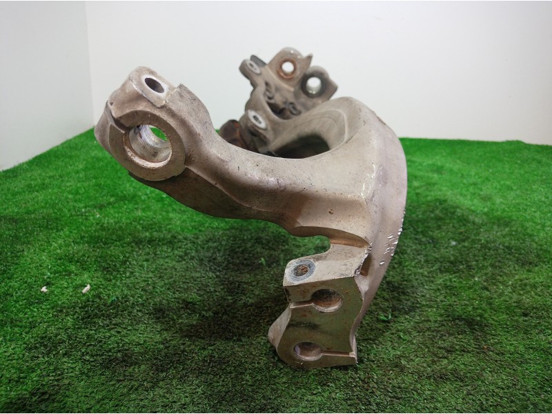 Recambio de mangueta delantera derecha para audi a8 (4e2) referencia OEM IAM 4E0258M 4E0258M 4E0258M