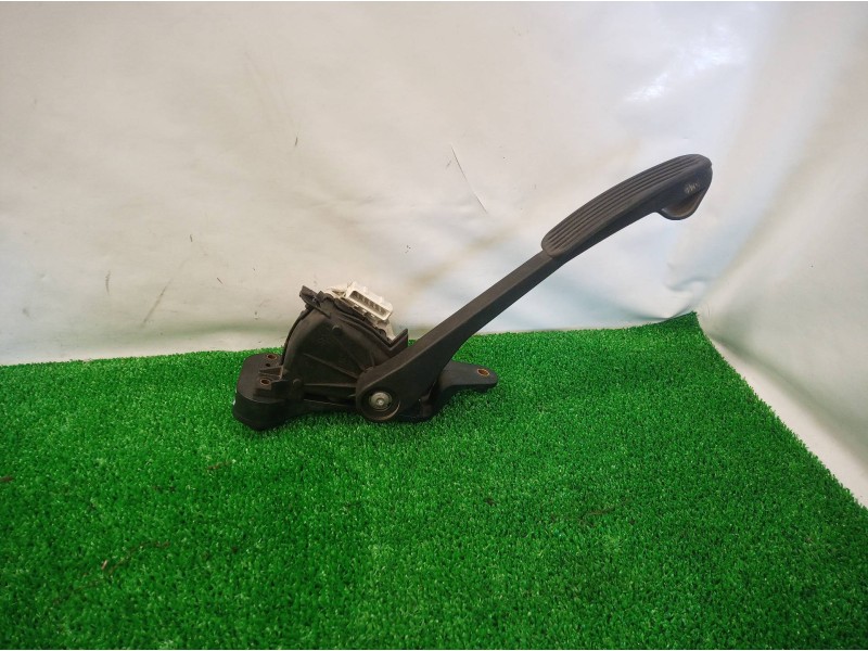 Recambio de potenciometro pedal para volvo xc90 v8 executive geartronic (5 asientos) referencia OEM IAM 30683520 30683520 306835