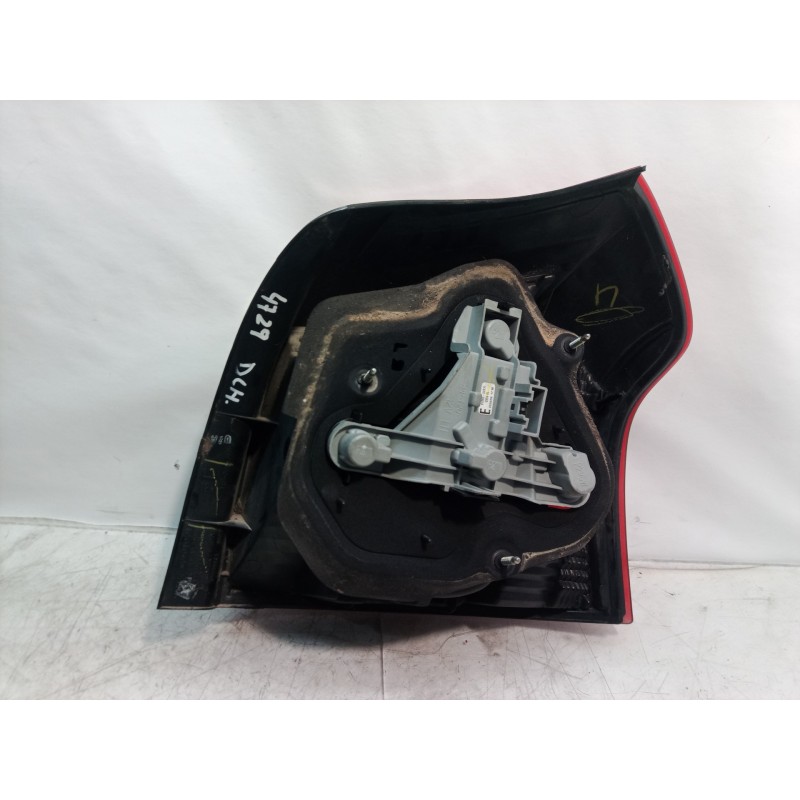 Recambio de piloto trasero derecho para toyota corolla (e12) 1.4 d-4d luna compact referencia OEM IAM   