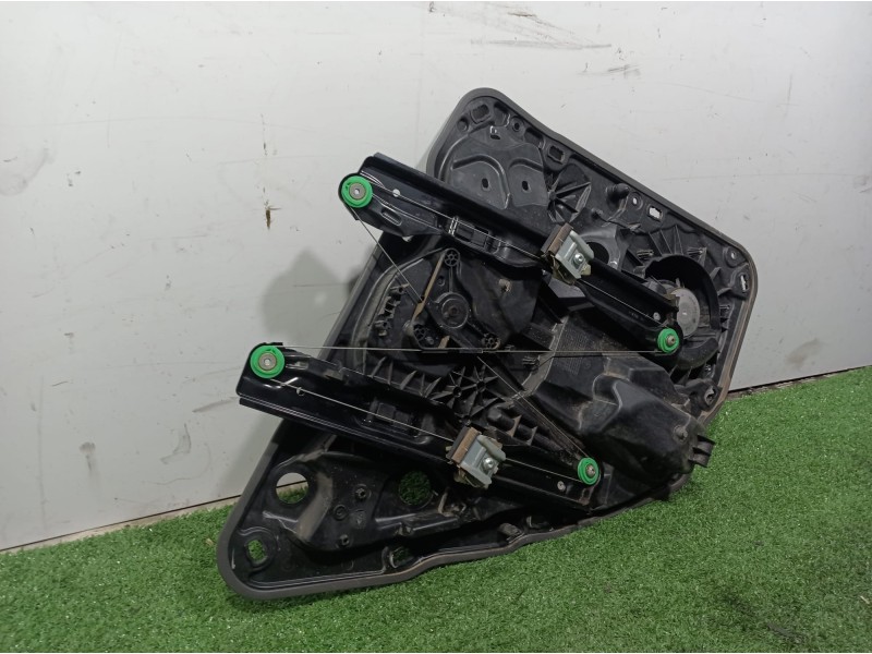 Recambio de elevalunas trasero derecho para volkswagen touareg (7p6) v6 tdi bluemotion premium referencia OEM IAM 7P6839756A 7P6