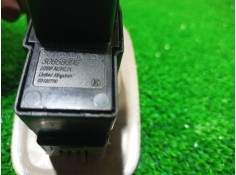 Recambio de mando elevalunas trasero izquierdo para volvo xc90 v8 executive geartronic (5 asientos) referencia OEM IAM 30658696  2