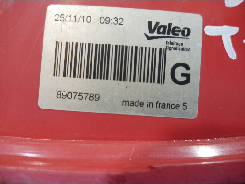 Recambio de piloto trasero izquierdo para renault clio iii 20 aniversario referencia OEM IAM 89075789 89075789 89075789