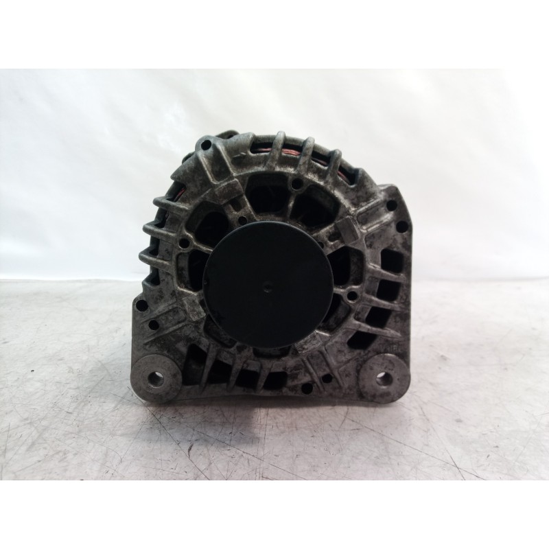 Recambio de alternador para renault trafic caja cerrada (ab 4.01) doble cabina l1h1 2,7t referencia OEM IAM 2542523F 2542523F 25