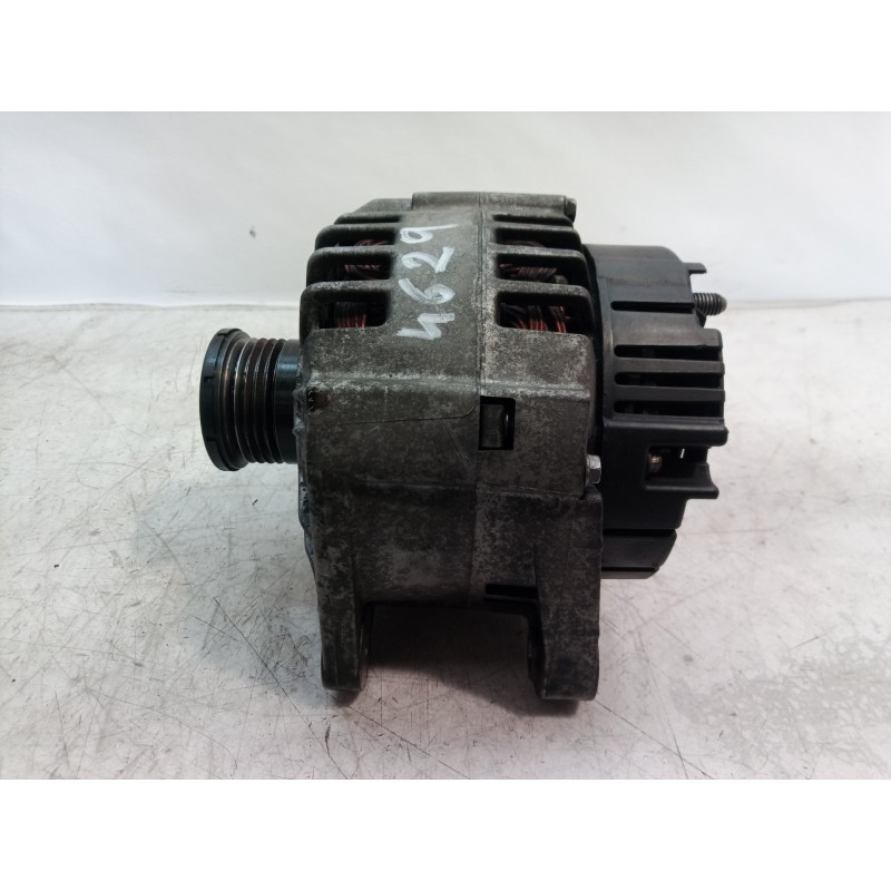 Recambio de alternador para renault trafic caja cerrada (ab 4.01) doble cabina l1h1 2,7t referencia OEM IAM 2542523F 2542523F 25