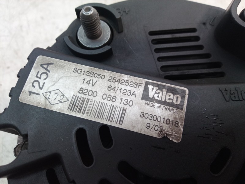 Recambio de alternador para renault trafic caja cerrada (ab 4.01) doble cabina l1h1 2,7t referencia OEM IAM 2542523F 2542523F 25