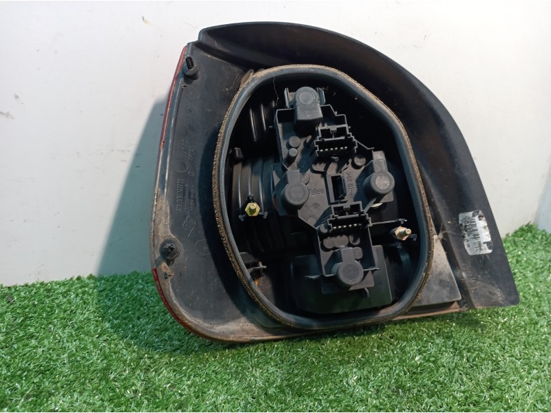 Recambio de piloto trasero derecho para renault scenic (ja..) referencia OEM IAM 23410202 23410202 23410202