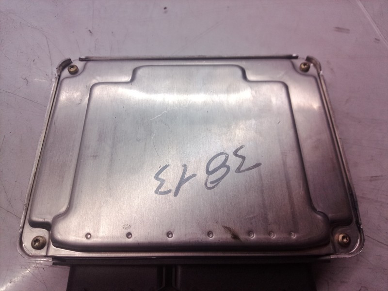 Recambio de centralita motor uce para volkswagen passat berlina (3b3) comfortline referencia OEM IAM 038906019EP 038906019 03890