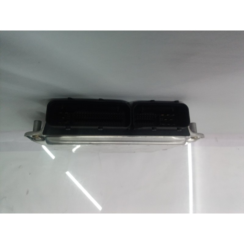 Recambio de centralita motor uce para volkswagen passat berlina (3b3) comfortline referencia OEM IAM 038906019EP 038906019 03890