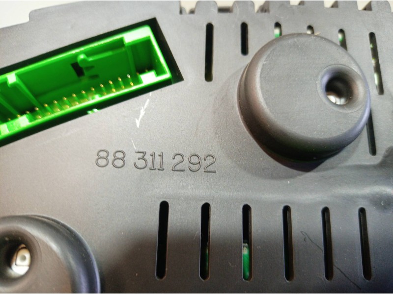 Recambio de cuadro instrumentos para seat ibiza (6k1) 1.4 referencia OEM IAM W06K0920850 W06K0920850 88311292