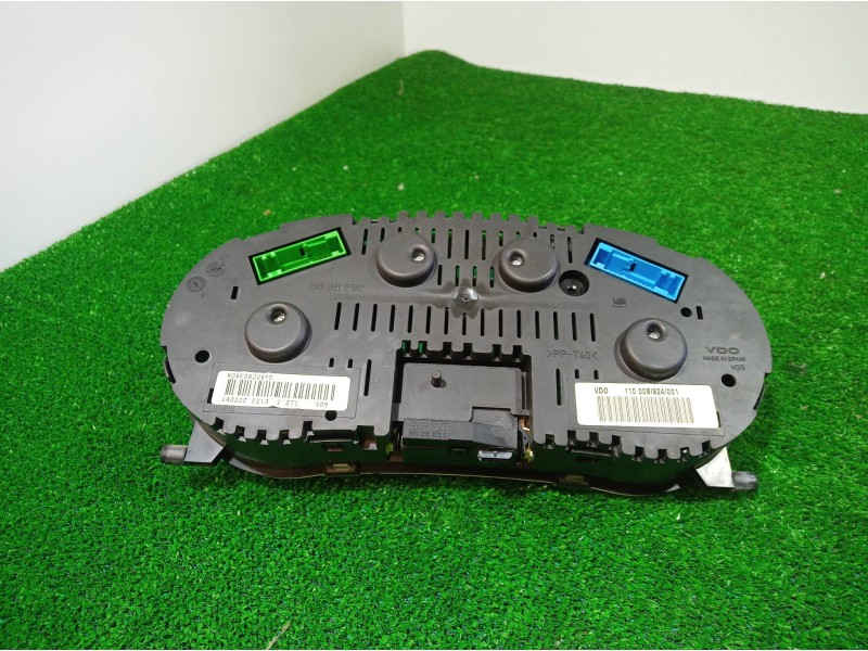 Recambio de cuadro instrumentos para seat ibiza (6k1) 1.4 referencia OEM IAM W06K0920850 W06K0920850 88311292