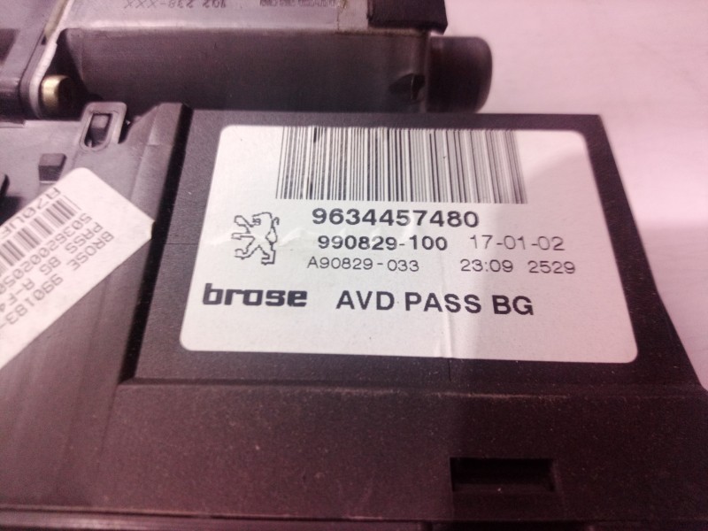 Recambio de motor elevalunas delantero derecho para peugeot 307 (s1) xt referencia OEM IAM 9634457480 9634457480 990829100