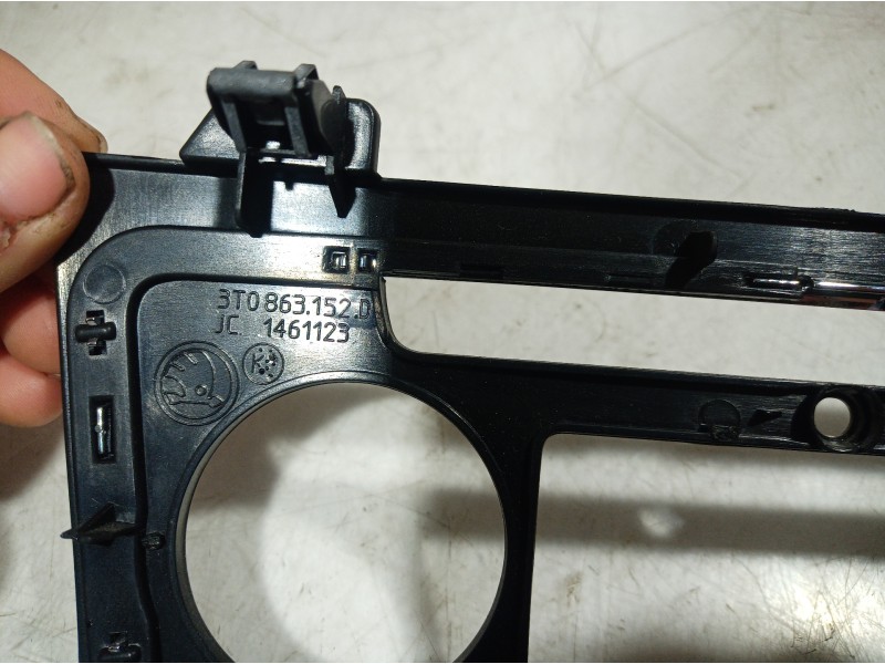 Recambio de varios para skoda suberb (3t4) exclusive 4x4 referencia OEM IAM 3T0863152D 3T0863152D 3T0863152