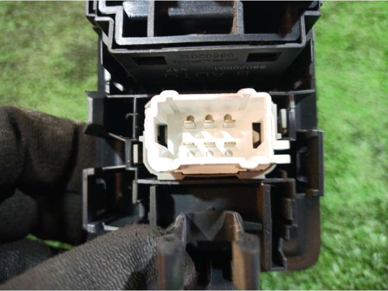 Recambio de mando regulador de faro para renault clio iii 20 aniversario referencia OEM IAM 88020001 88020001 88020001