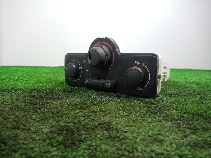 Recambio de mando calefaccion / aire acondicionado para renault clio iii 20 aniversario referencia OEM IAM 69597003 69597003 030
