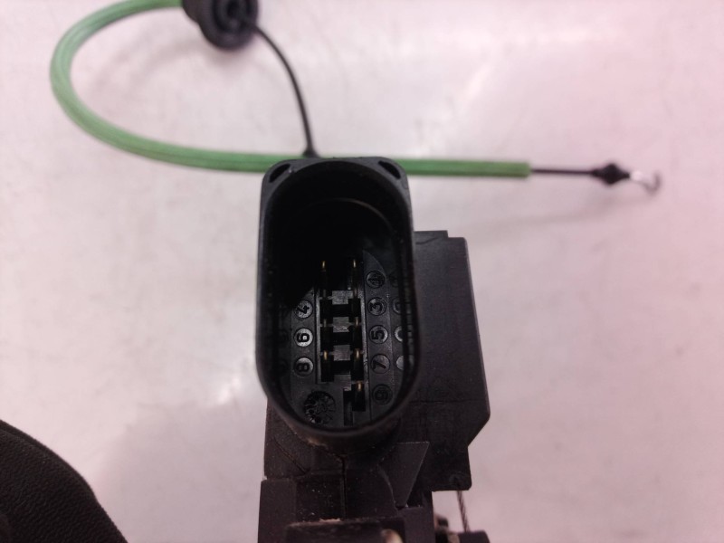 Recambio de cerradura puerta delantera derecha para audi a4 cabrio (8h) referencia OEM IAM   