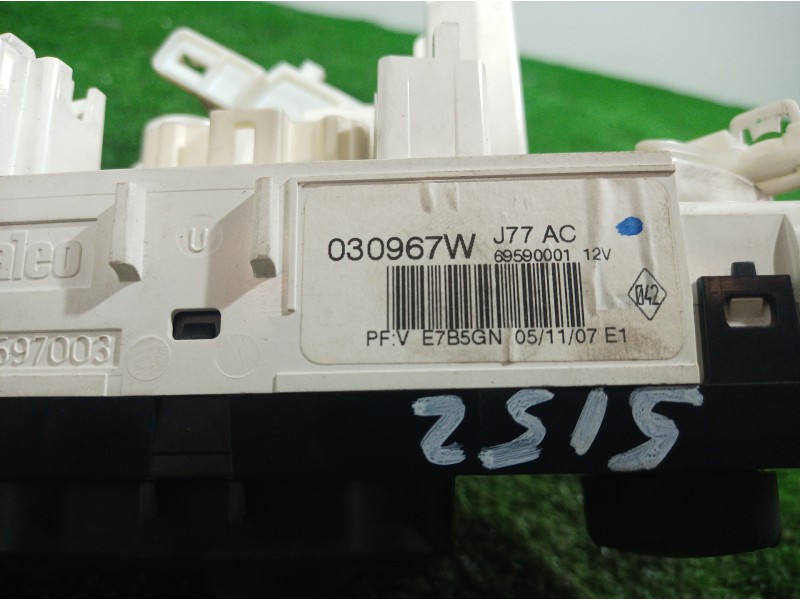 Recambio de mando calefaccion / aire acondicionado para renault clio iii 20 aniversario referencia OEM IAM 69597003 69597003 030