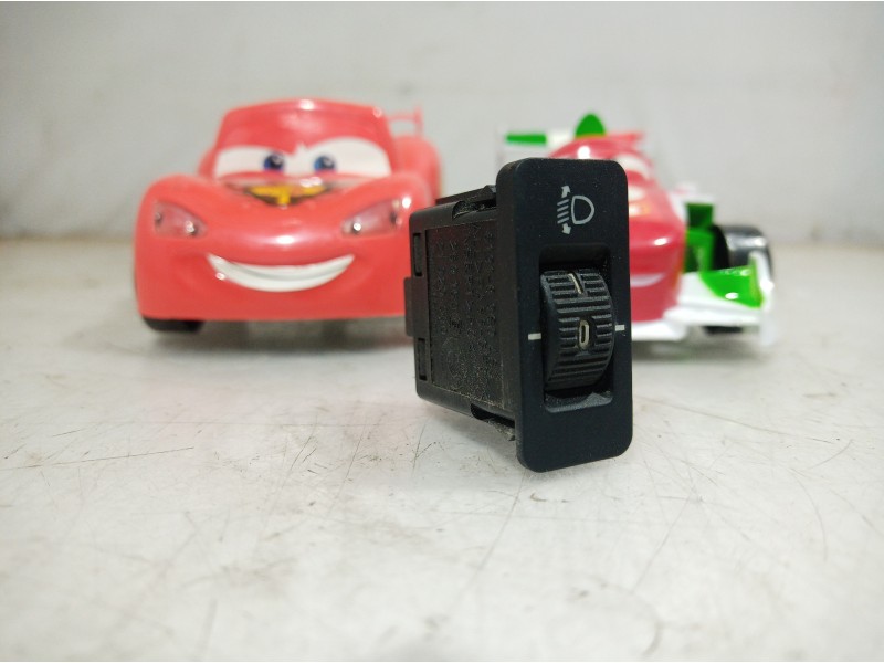 Recambio de mando luces para bmw serie 5 berlina (e39) 525td referencia OEM IAM 61318360460 61318360460 61318360460