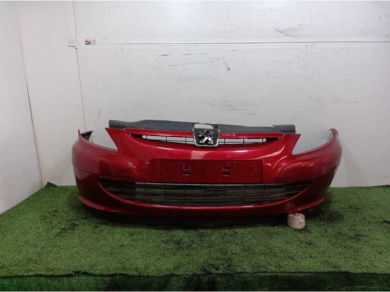 Recambio de paragolpes delantero para peugeot 307 break / sw (s1) 1.6 hdi referencia OEM IAM 9643067477 9643067477 9643067477