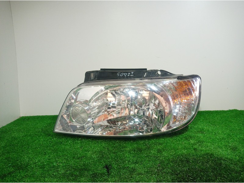 Recambio de faro izquierdo para hyundai matrix (fc) 1.5 crdi gls referencia OEM IAM    Recambio de faro izquierdo para hyundai matrix (fc) 1.5 crdi gls referencia OEM IAM