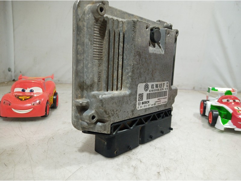 Recambio de centralita motor uce para skoda suberb (3t4) exclusive 4x4 referencia OEM IAM 03L906018EF 03L906018EF 03L906018