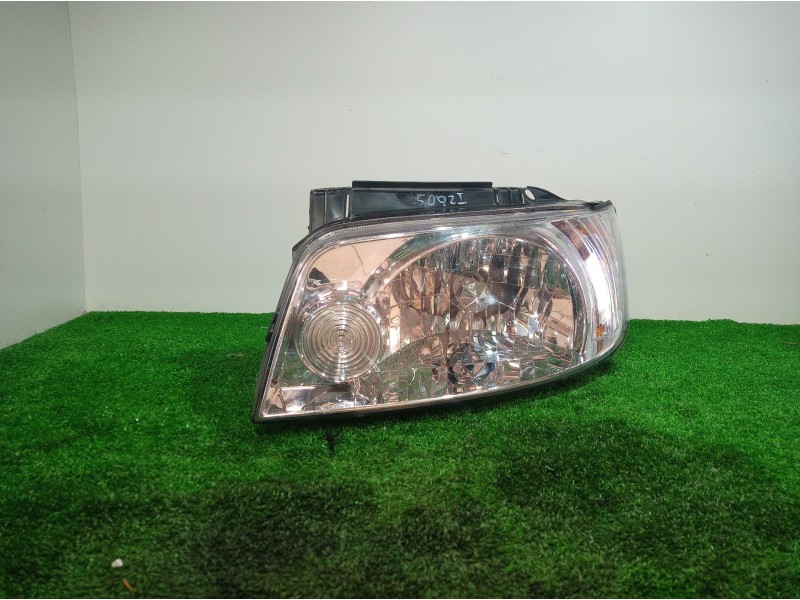 Recambio de faro izquierdo para hyundai matrix (fc) 1.5 crdi gls referencia OEM IAM    Recambio de faro izquierdo para hyundai matrix (fc) 1.5 crdi gls referencia OEM IAM