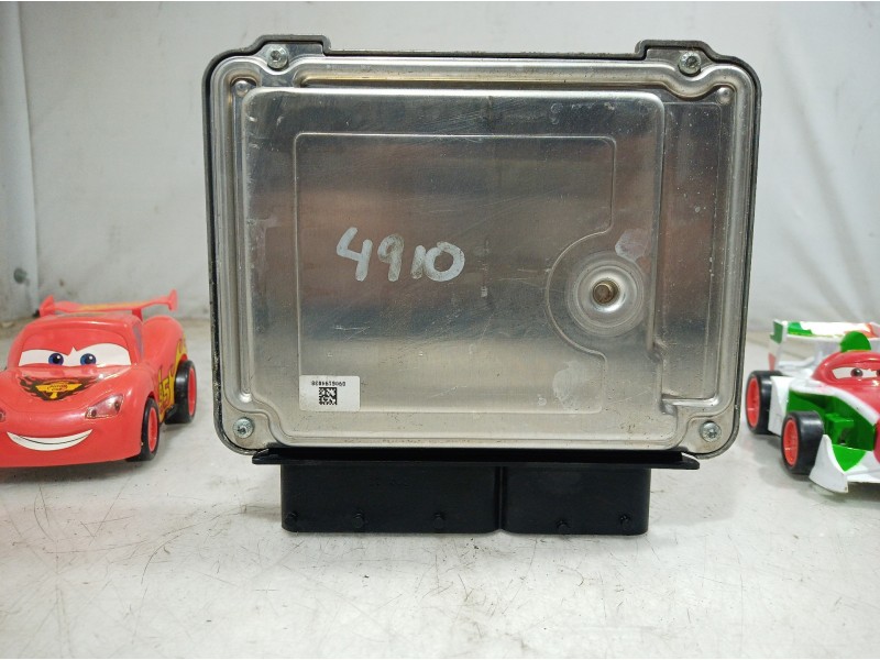 Recambio de centralita motor uce para skoda suberb (3t4) exclusive 4x4 referencia OEM IAM 03L906018EF 03L906018EF 03L906018