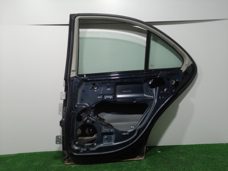 Recambio de puerta trasera derecha para mercedes-benz clase c (w203) berlina 180 (203.035) referencia OEM IAM   