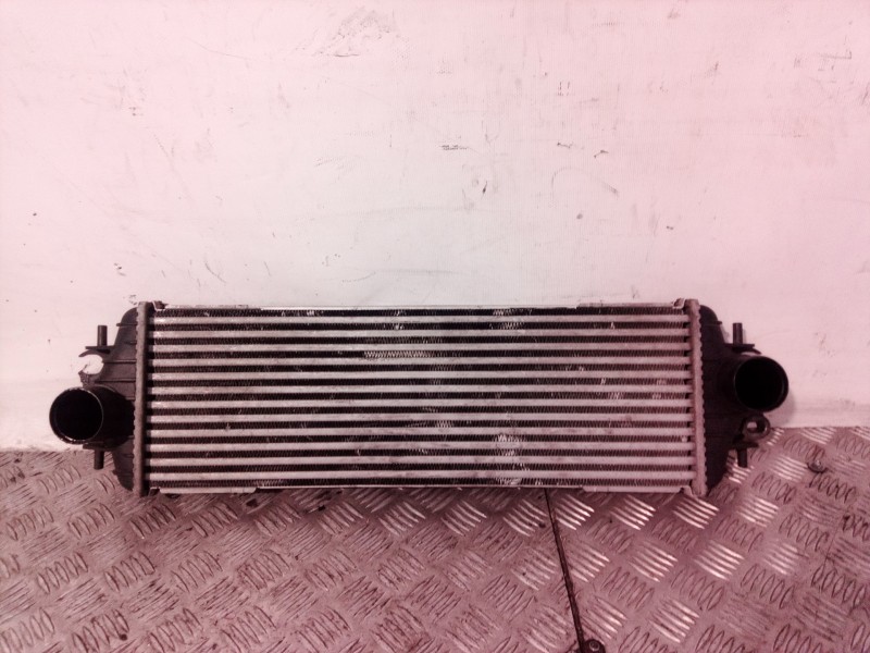Recambio de intercooler para nissan primastar (x83) avantour 8 asientos, batalla corta 2,75t referencia OEM IAM 7700312903 77003