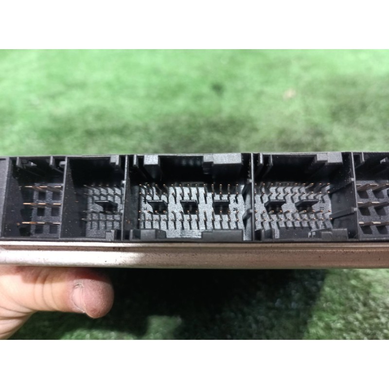 Recambio de centralita motor uce para bmw serie 3 berlina (e46) 320d referencia OEM IAM 0281001445 0281001445 7785098