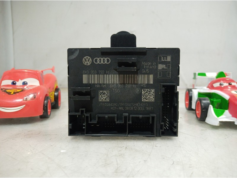 Recambio de modulo electronico para skoda suberb (3t4) exclusive 4x4 referencia OEM IAM 8X0959792H 8X0959792H 8X0959792